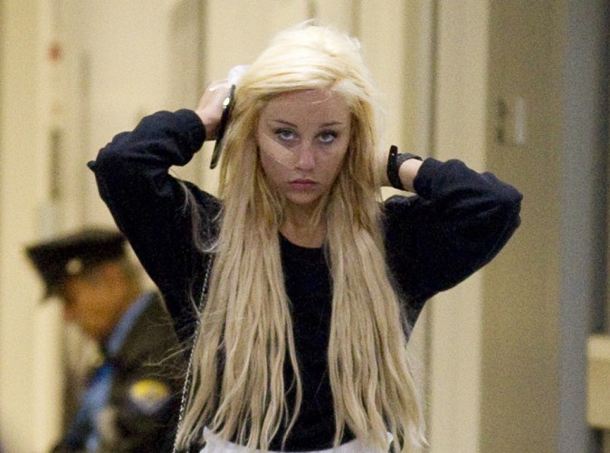 Amanda Bynes : accus�e d'avoir agress� une fan dans un nightclub !